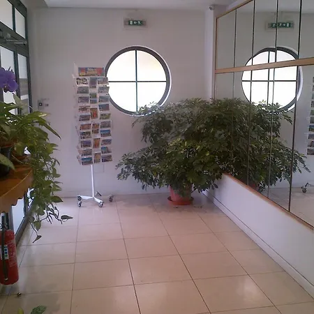 Turisticos Avenue Park