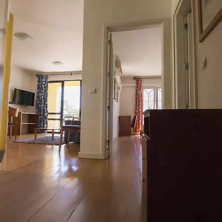 Turisticos Avenue Park