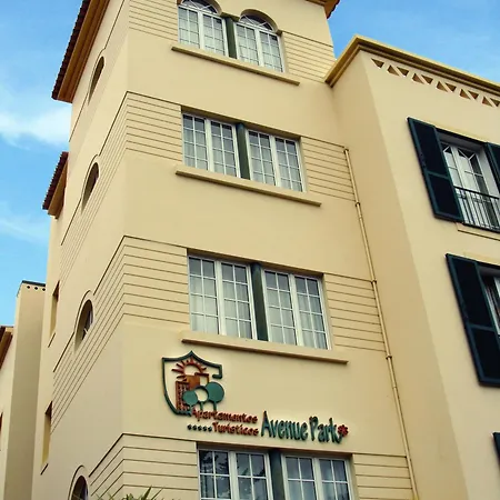 Turisticos Avenue Park Apart-hotel