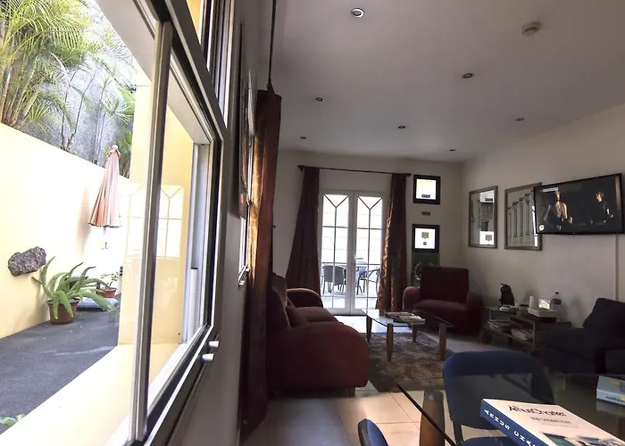 Turisticos Avenue Park فونشال