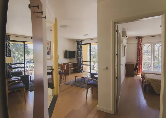 Turisticos Avenue Park 3*