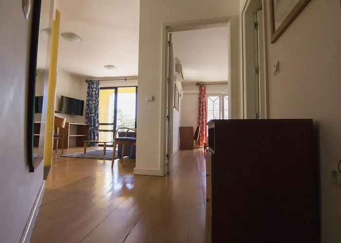 Turisticos Avenue Park