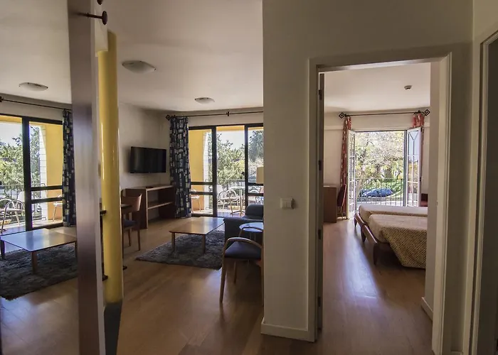 Turisticos Avenue Park 3*