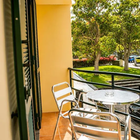 Turisticos Avenue Park Aparthotel 3*