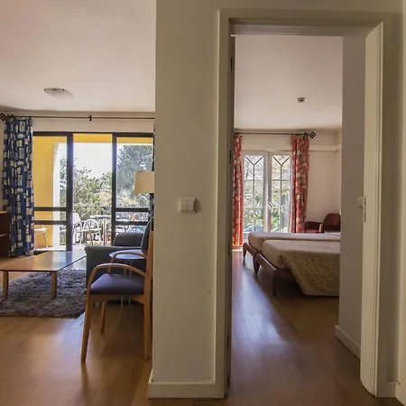 Turisticos Avenue Park Apartahotel 3*