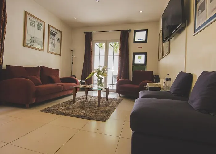 Turisticos Avenue Park Aparthotel 3*